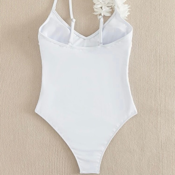 One piece Swimsuit - Picture 2 of 2